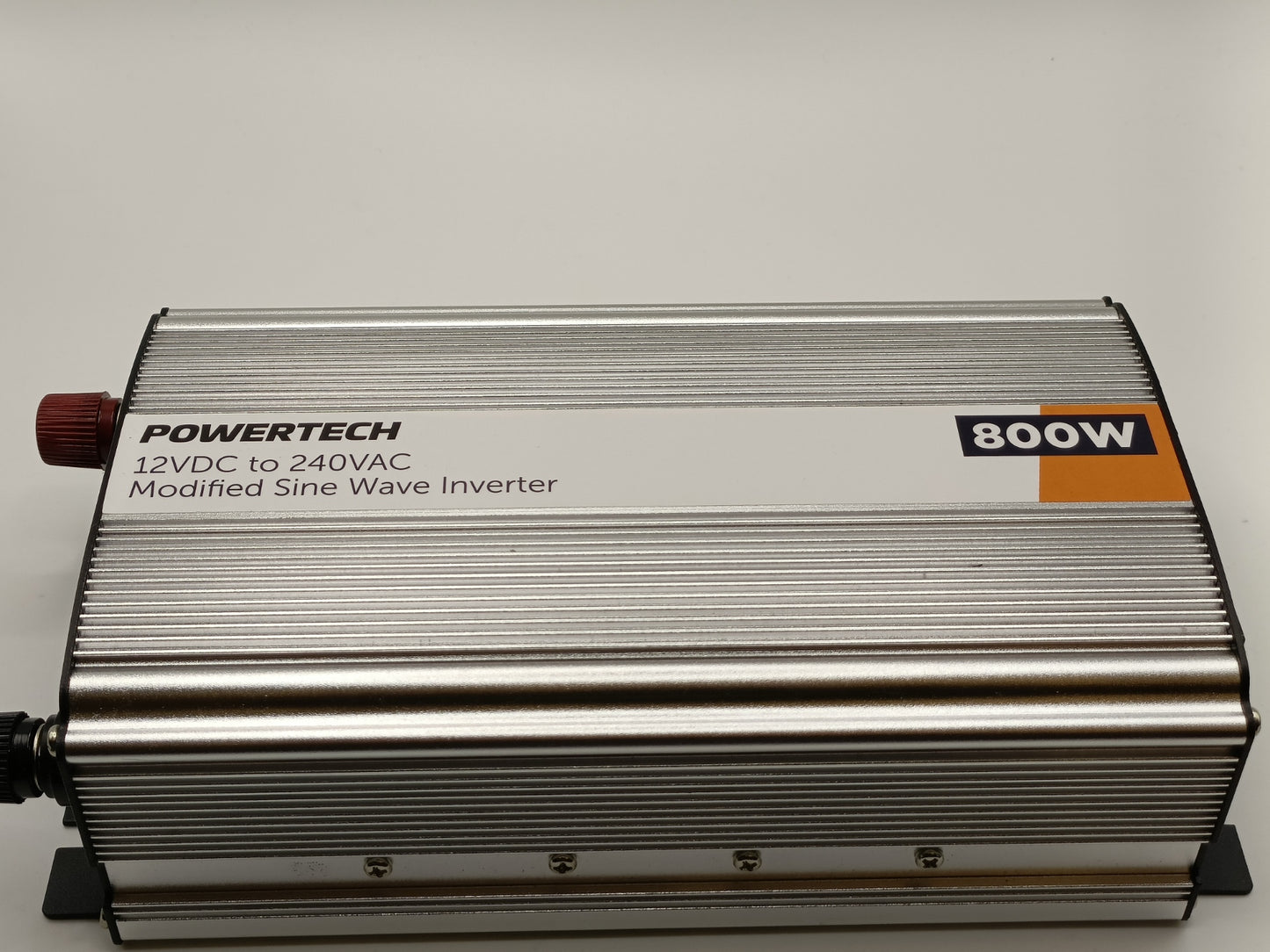 800w POWERTECH Power Inverter