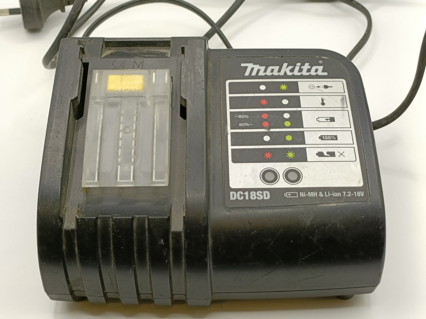 Genuine Makita 18V charger (used)